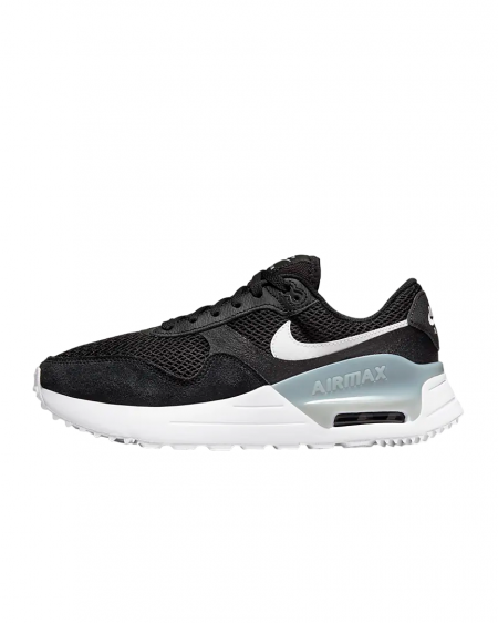 حذاء NIKE نسائي